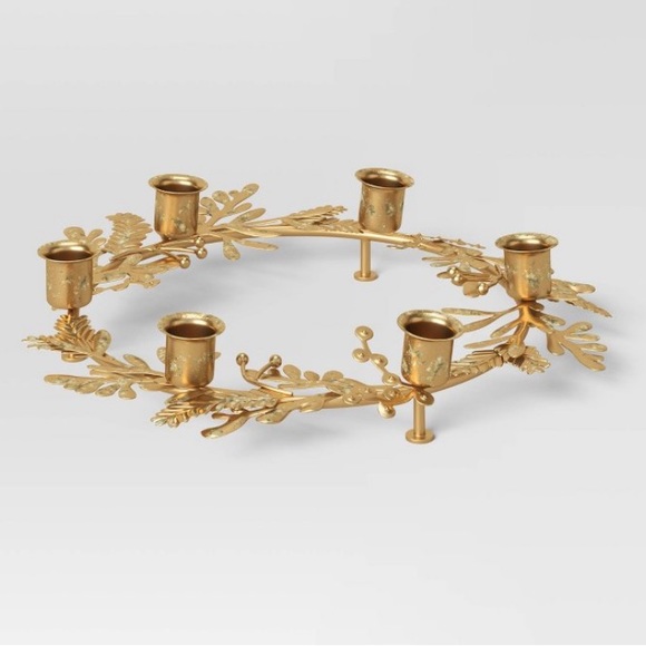 Threshold Accents New Threshold Wreath Centerpiece Goldbrass Taper